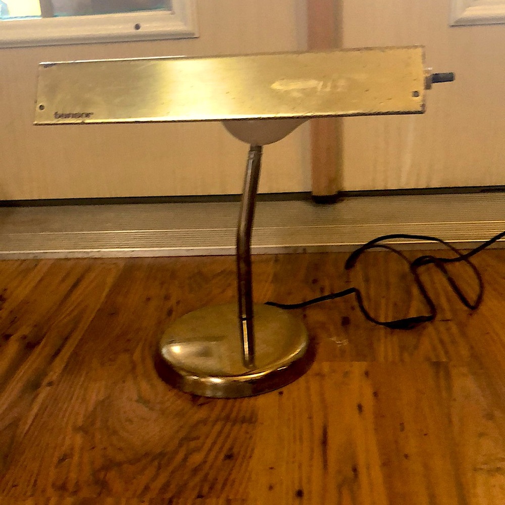 Tensor table lamp